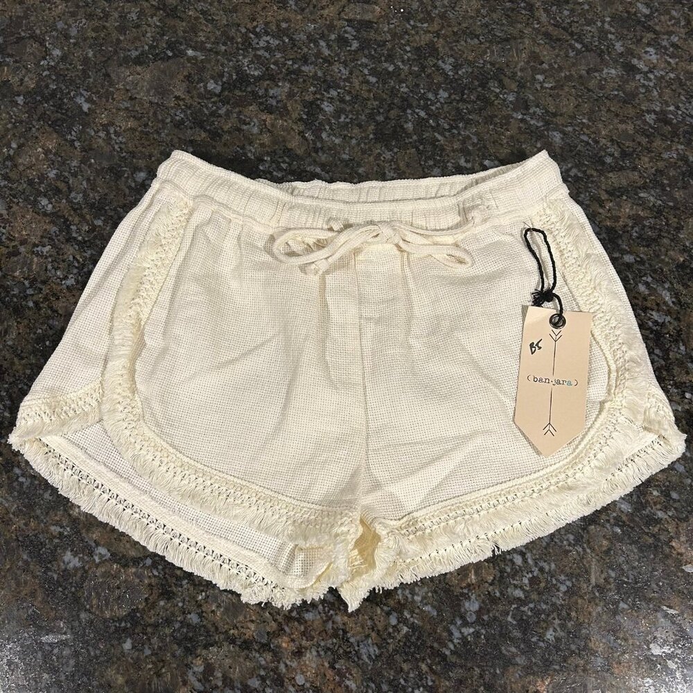 NWT Ban Jara Cotton Woven Shorts Cream SZ Medium NEW